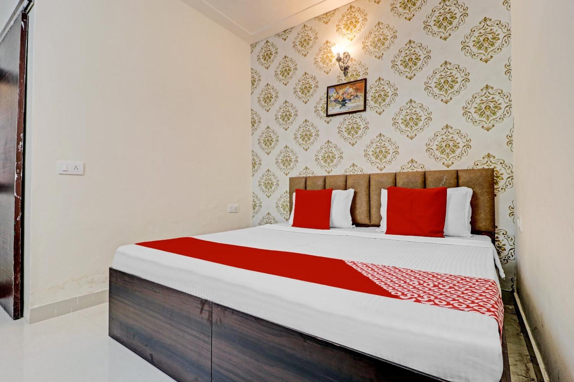 Hotel O Sky View Ludhiana Eksteriør bilde